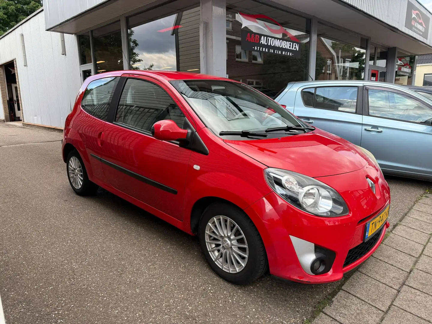 Renault Twingo 1.2-16V Sport Nieuwe APk |Airco| Red - 1