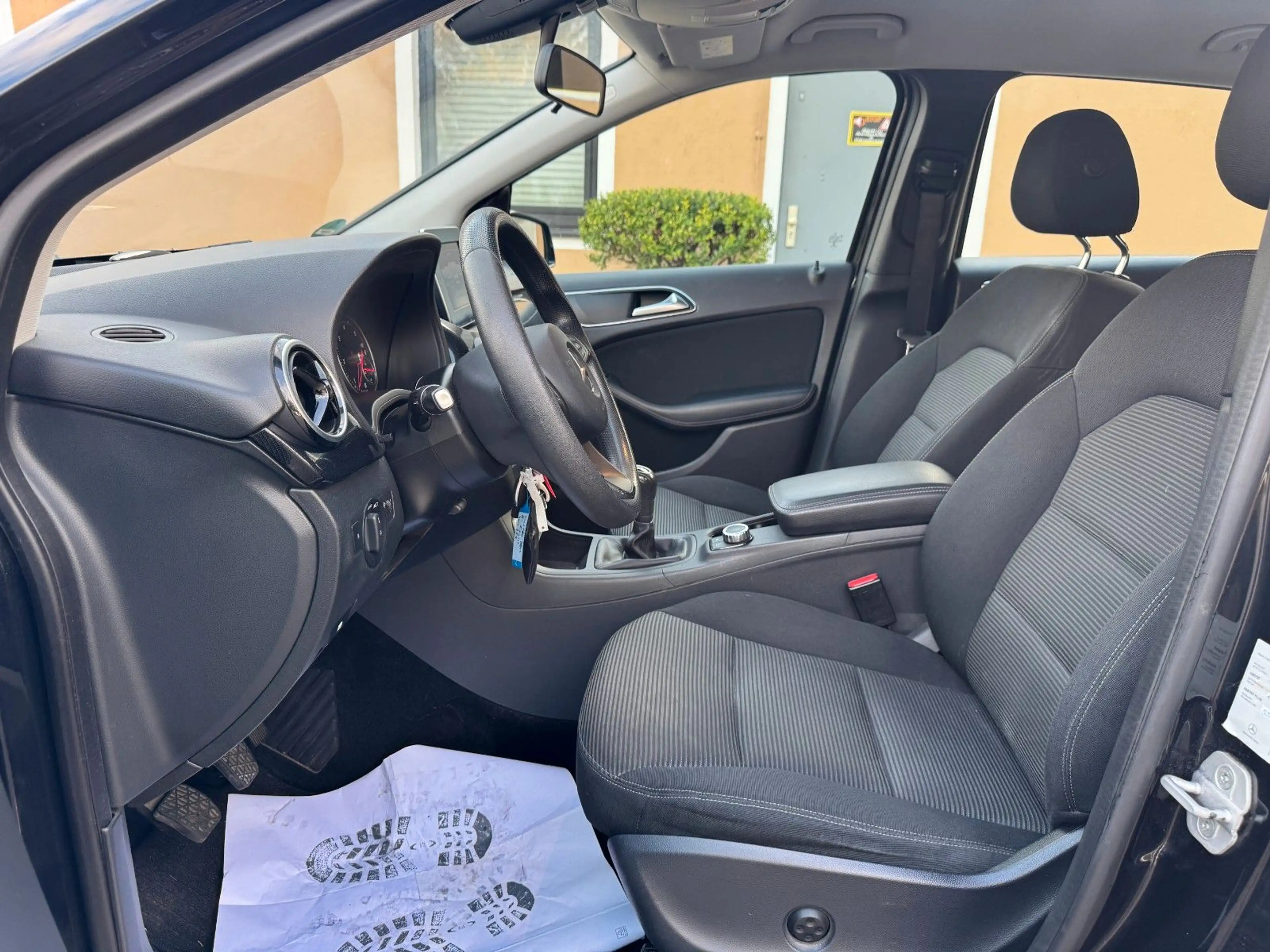 Mercedes-Benz B 180 B B 180 CDI / d Navi PTS SHZ Alu Winter — photo 11