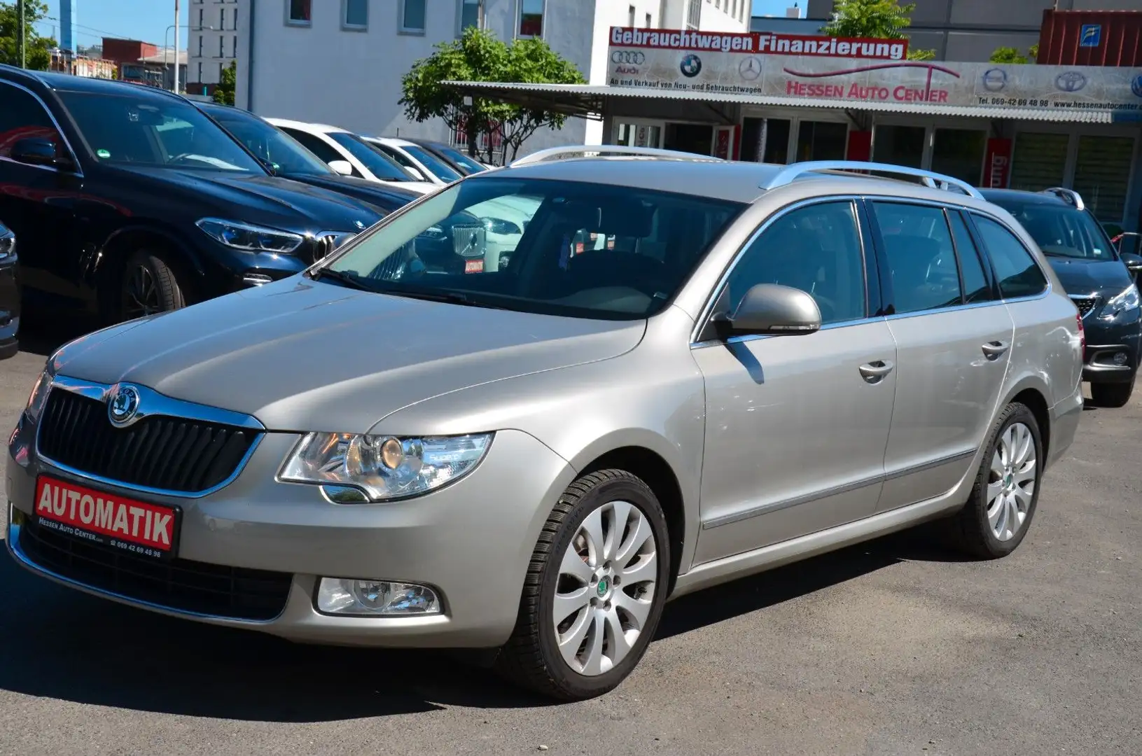 Skoda Superb *2.0TSI*RFK*SHZ*Audiosystem BOLERO*AHK*TOP Beige - 1