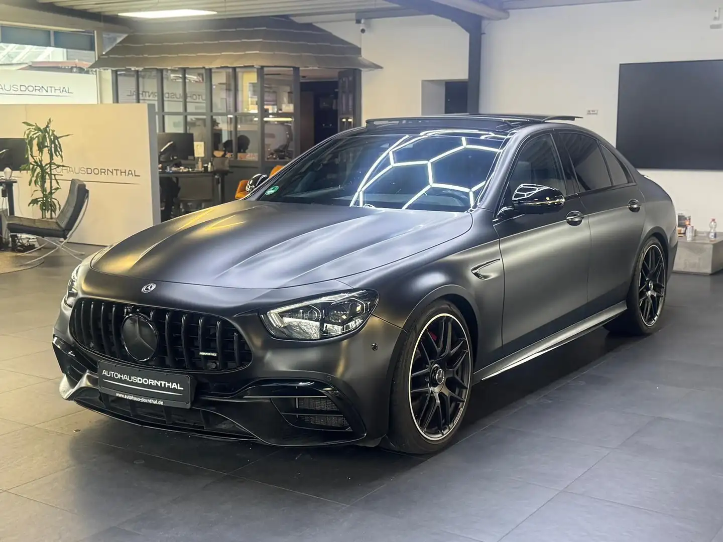 Mercedes-Benz E 63 AMG E 63 S AMG 4Matic+/BURM/HUD/S-AGA/360° Grau - 1