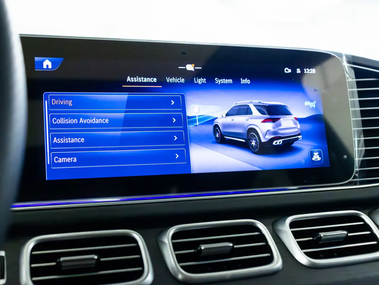 Mercedes-Benz GLE снимка Mercedes-Benz GLE