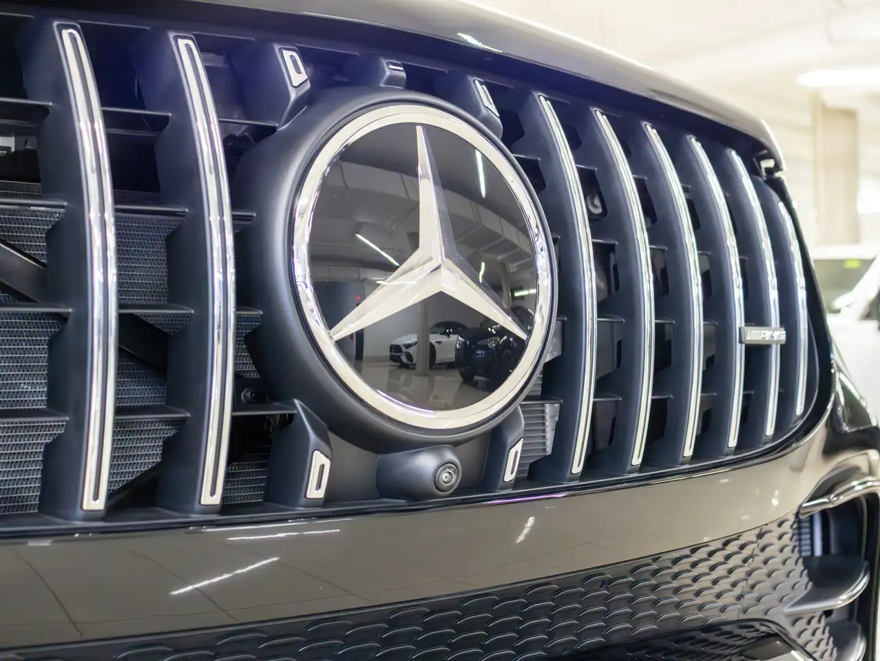 Mercedes-Benz GLE снимка Mercedes-Benz GLE
