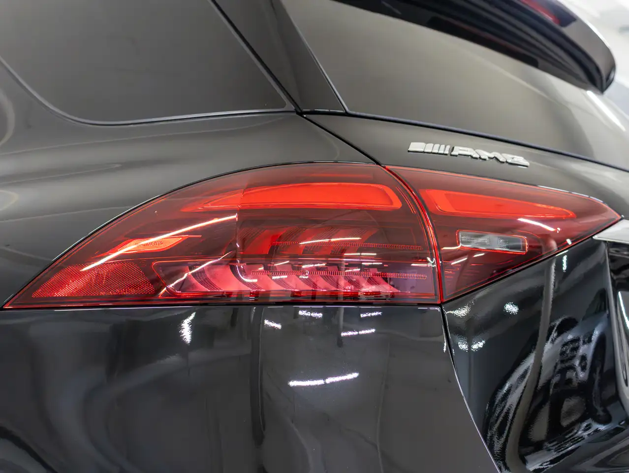 Mercedes-Benz GLE снимка Mercedes-Benz GLE