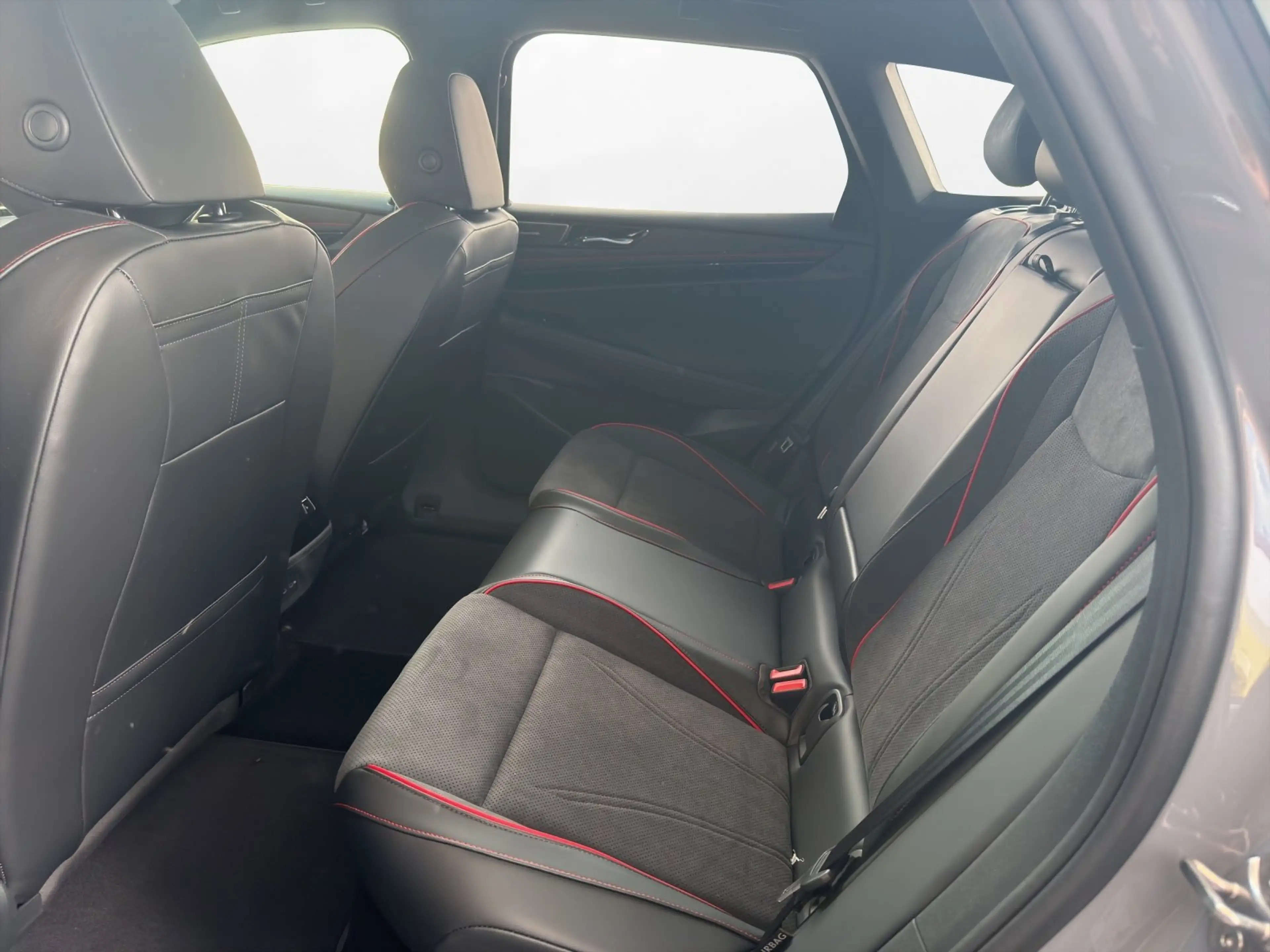 Volkswagen ID.7 GTX Tourer 4MOTION LED | NAVI | PANO — photo 11