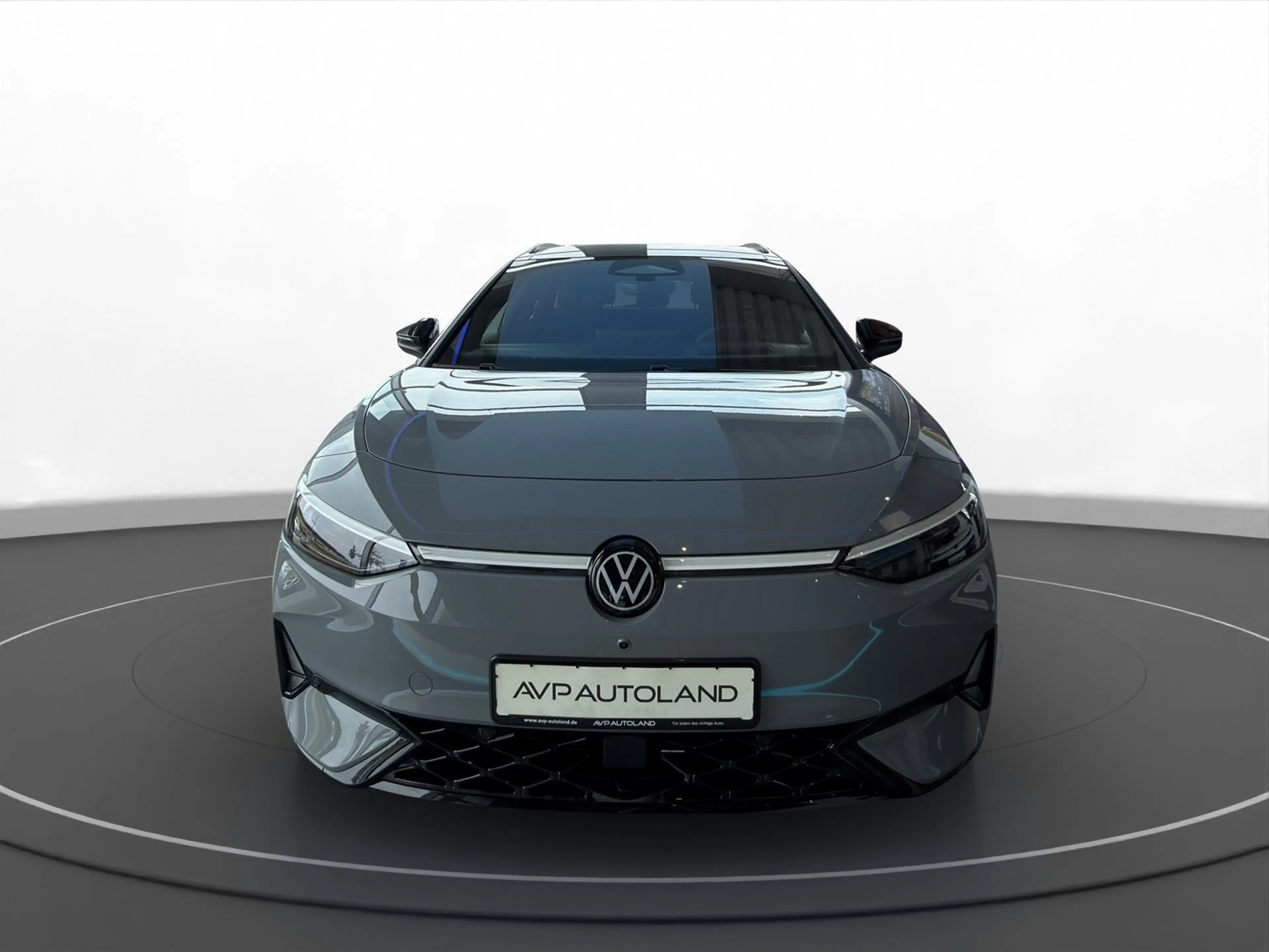 Volkswagen ID.7 GTX Tourer 4MOTION LED | NAVI | PANO — photo 3