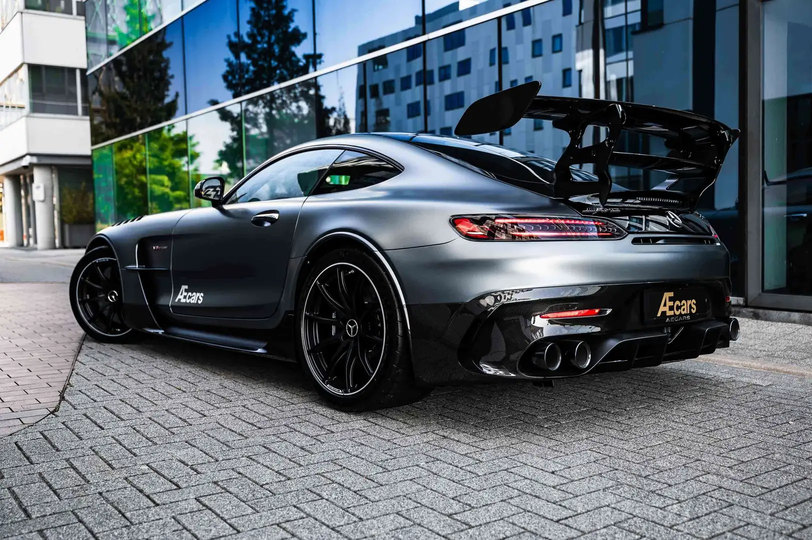 Mercedes-Benz AMG GT BLACK SERIES *** LIMITED EDITION 1 OF 1700 *** Gris - 2