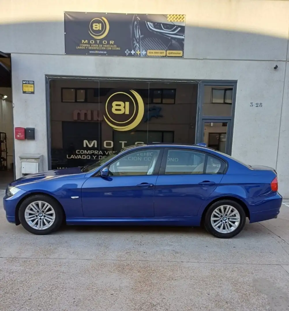 BMW 320 320d Azul - 1