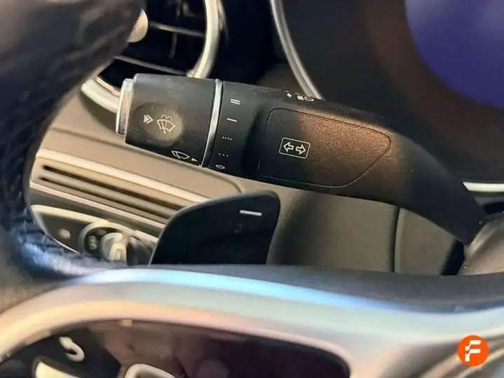 Mercedes-Benz Clase C 2020, foto 20