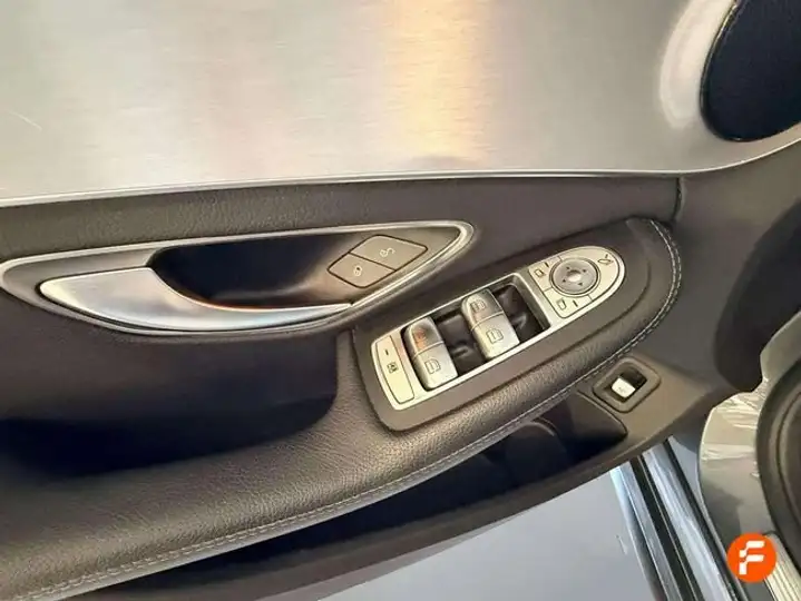 Mercedes-Benz Clase C 2020, foto 25