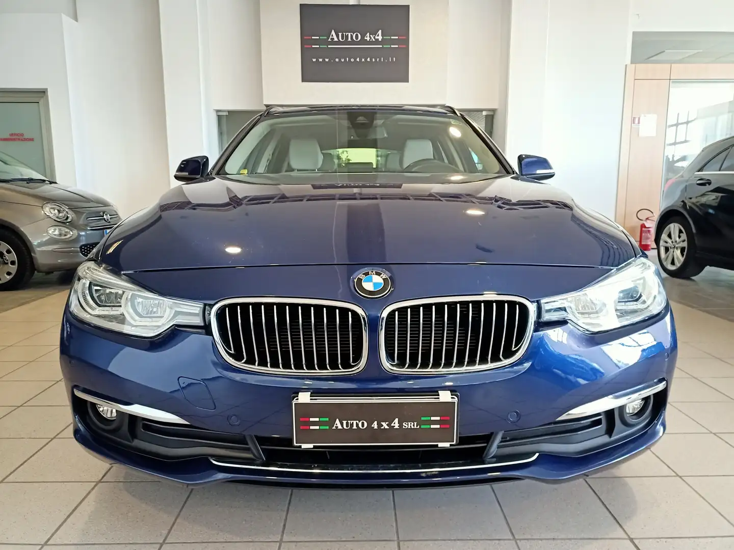 BMW 320 320d Touring Luxury auto*KM 74000! - 2