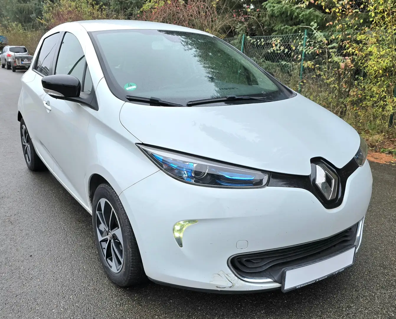 Renault ZOE Intens 41kW Akku! TÜV NEU! 2.Hd.! Navi!... Weiß - 1