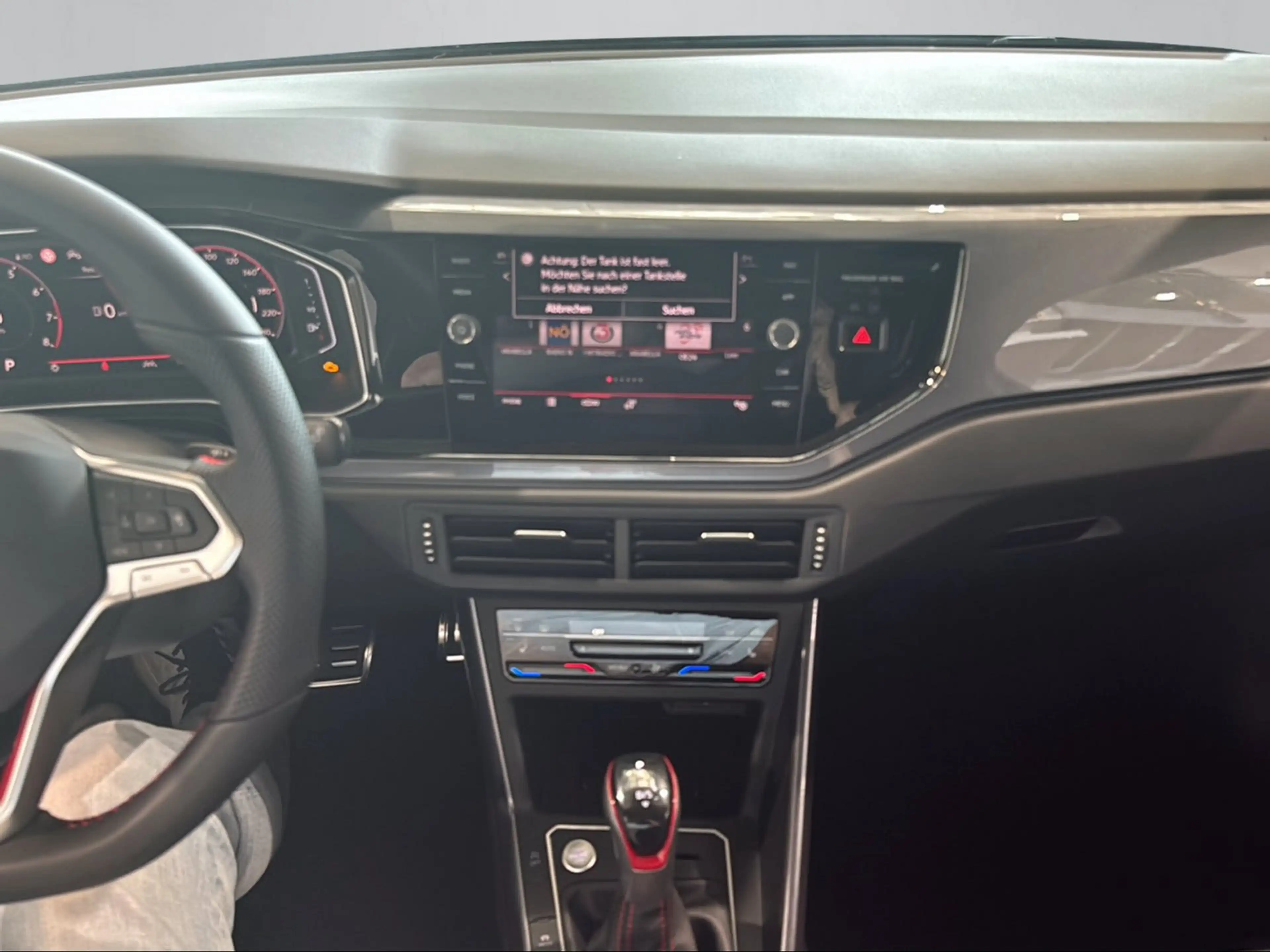 Volkswagen Polo GTI GTI TSI DSG — photo 12