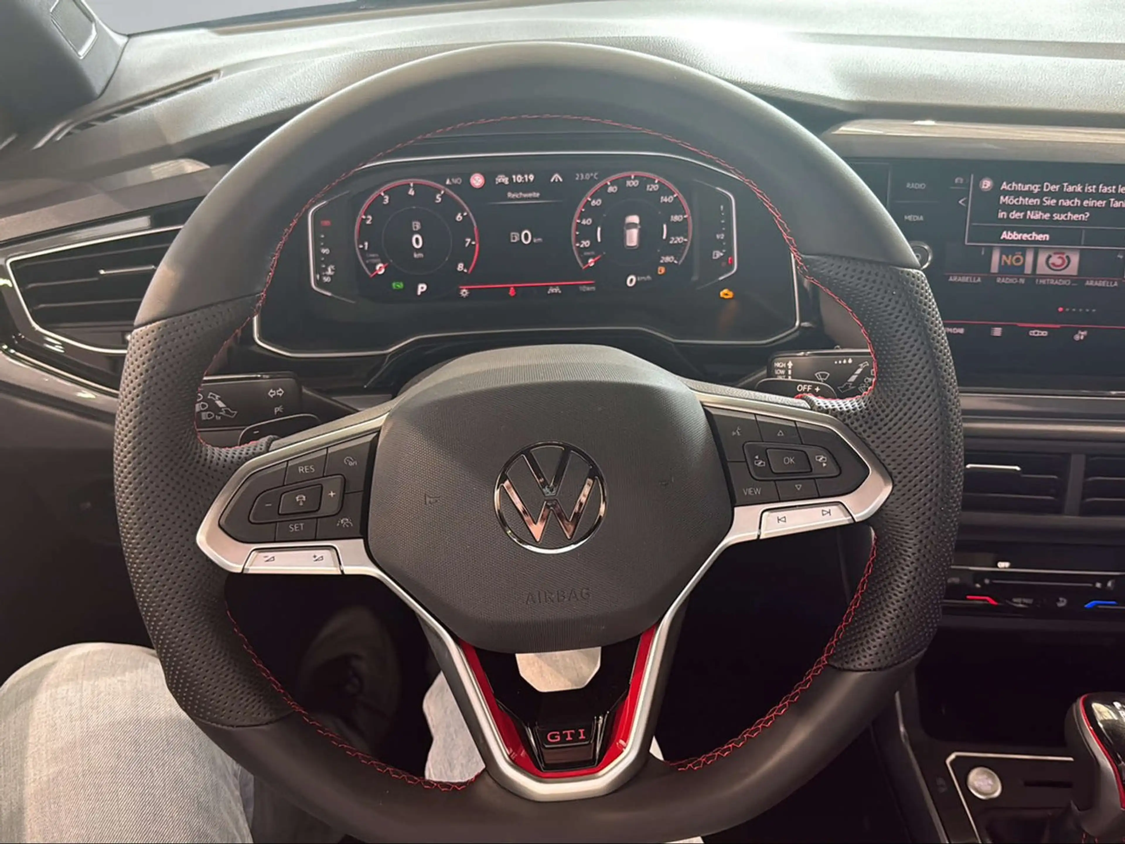 Volkswagen Polo GTI GTI TSI DSG — photo 10