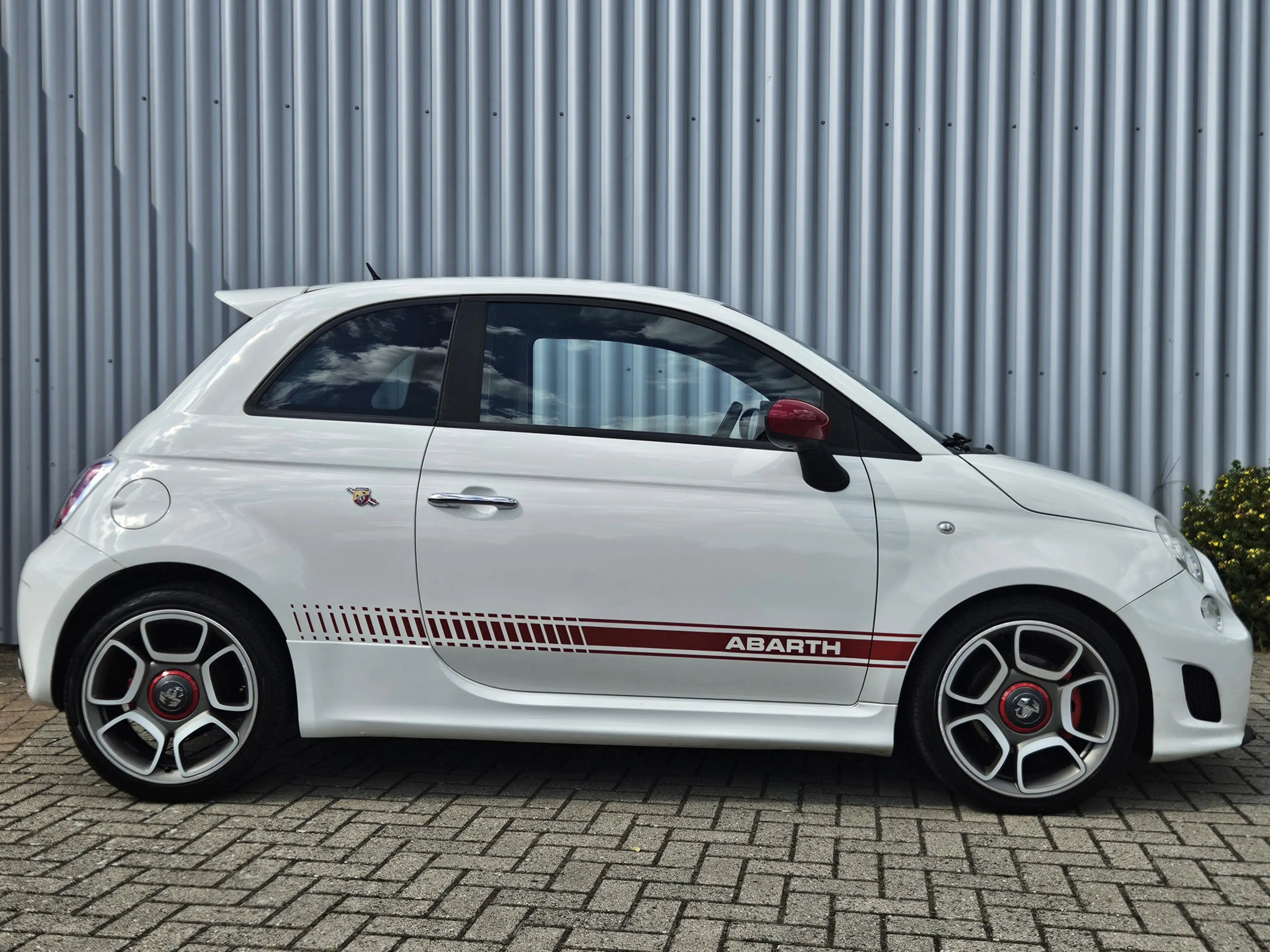 Fiat 500 Abarth 1.4-16V / Dealer Onderhouden/ Leer/ Airco! — photo 5