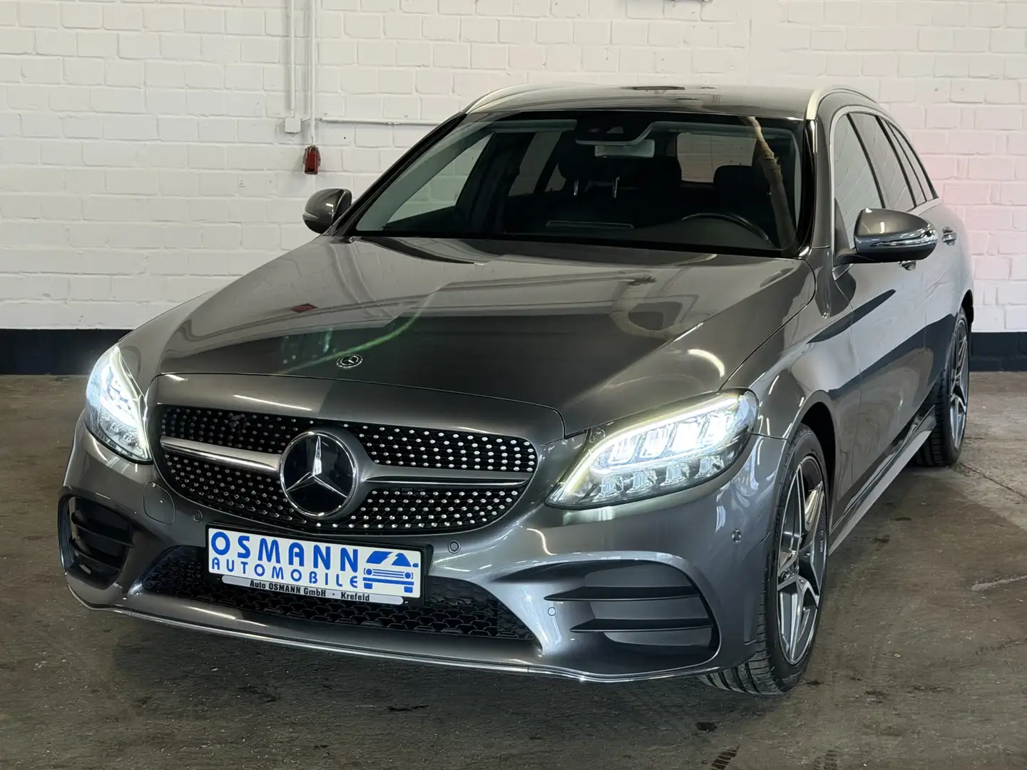 Mercedes-Benz C 180 T CGI 9G-TRONIC AMG Line Gris - 2