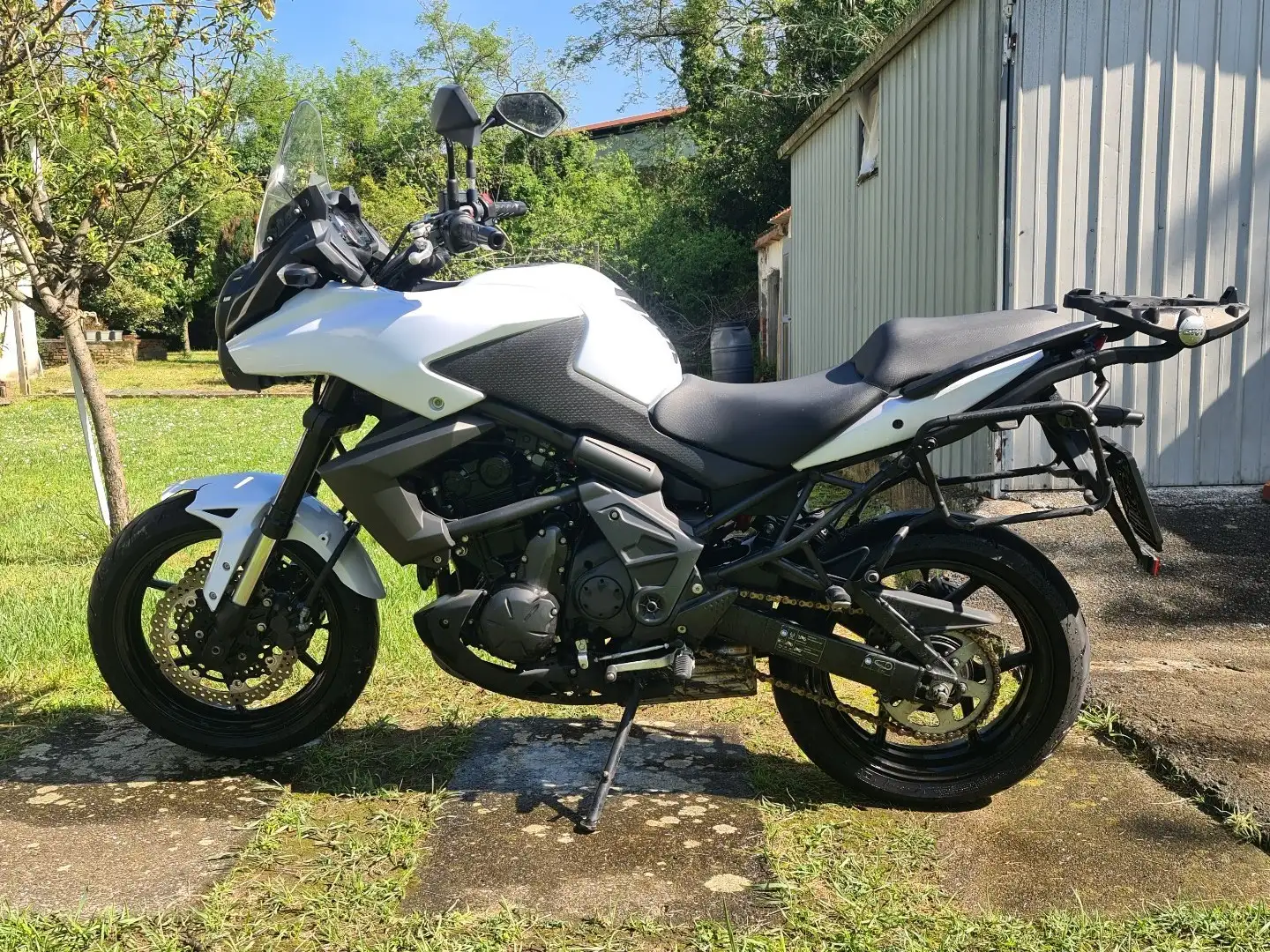 Kawasaki Versys 650 Alb - 1