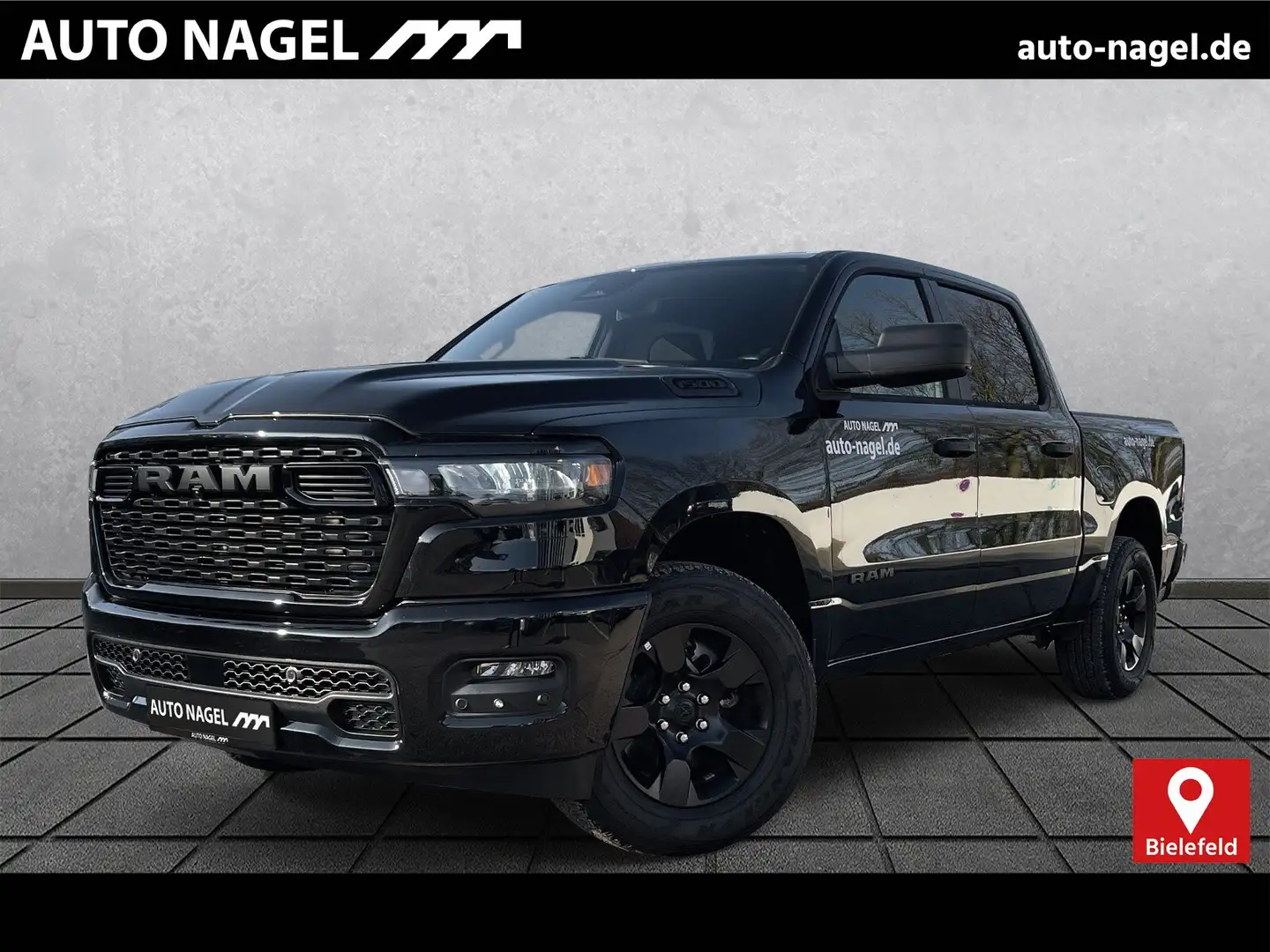 Dodge RAM RAM 1500 Tradesman CrewCab MY25*6-Sitzer*AHK Black - 1