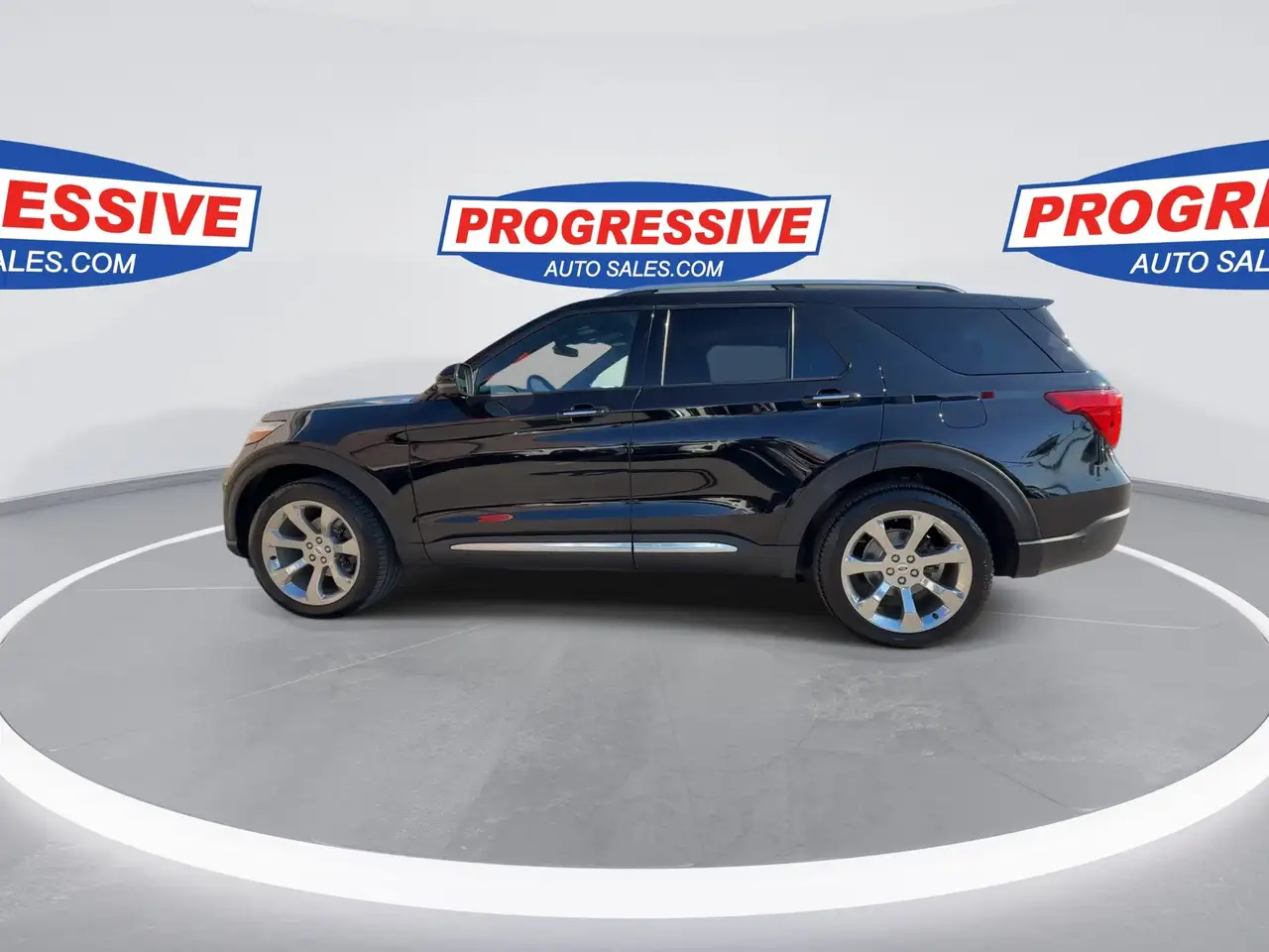 Ford Explorer снимка Ford Explorer
