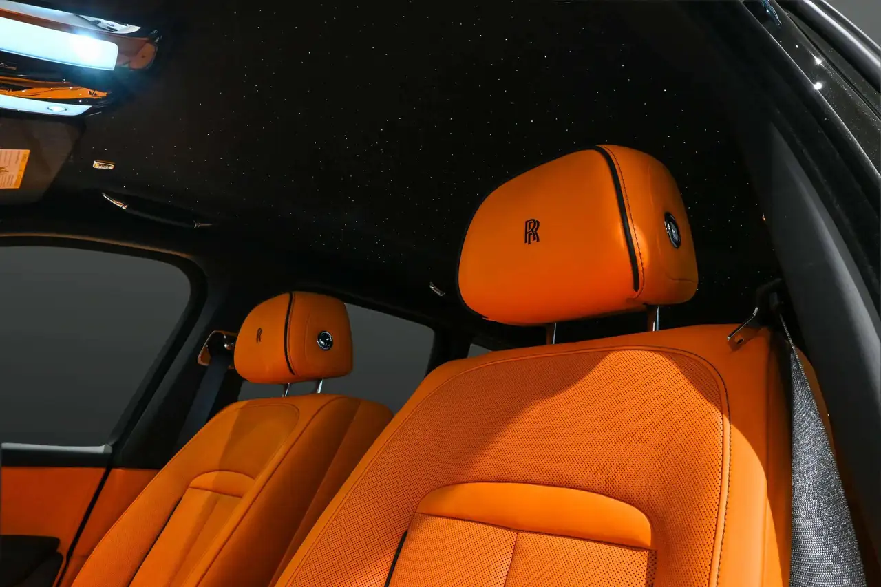Rolls-Royce Cullinan снимка Rolls-Royce Cullinan