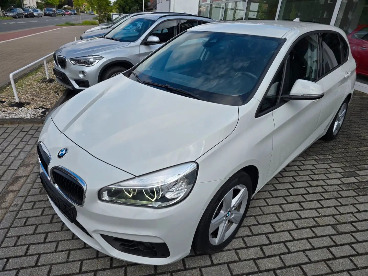 BMW 216 d Active Tourer Bianco - 2