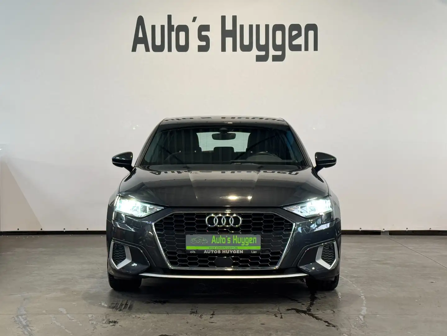 Audi A3 TFSI Sportback S-tronic   "AUTOMAAT" Gris - 2