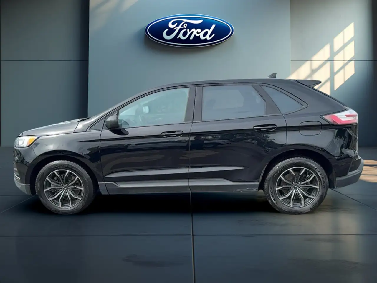 Ford Edge снимка Ford Edge