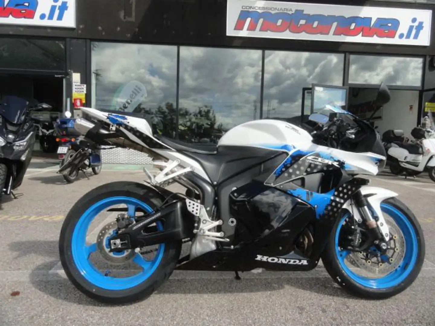 Honda CBR 600 CBE 600 RR LIMITED EDITION Bianco - 1