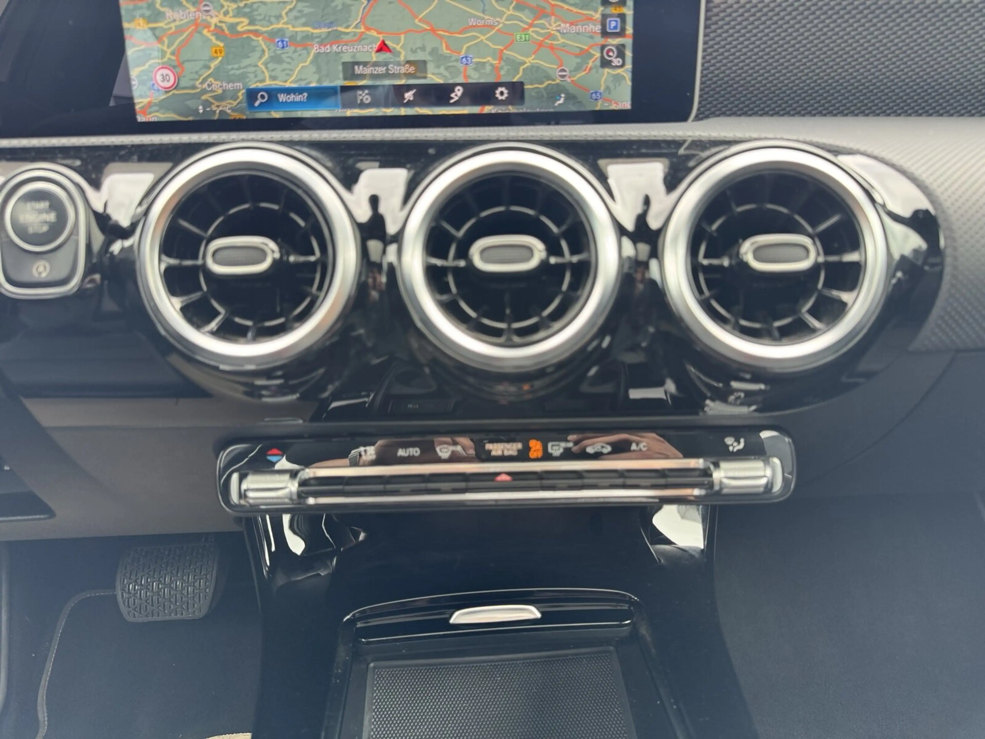 Mercedes-Benz A 200 A 200 PROGRESSIV+ +NAVI+PANO+LED+ASSIST+PDC+SHZ+ — photo 16