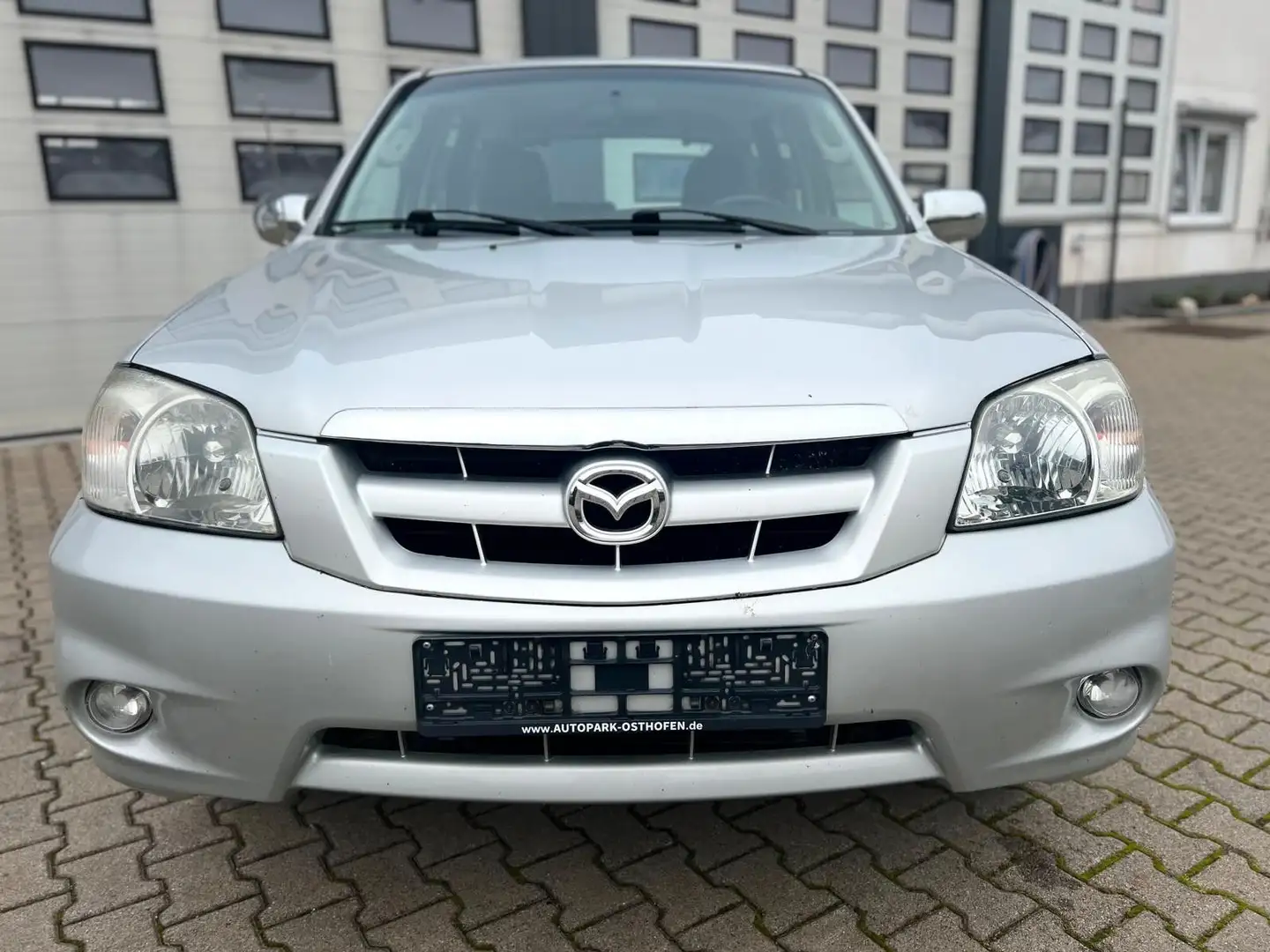 Mazda Tribute 3.0 V6 4X4 Silber - 2