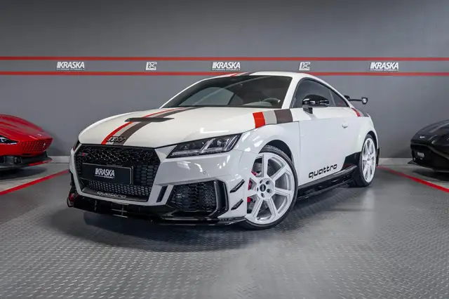 Audi TT RS view 2