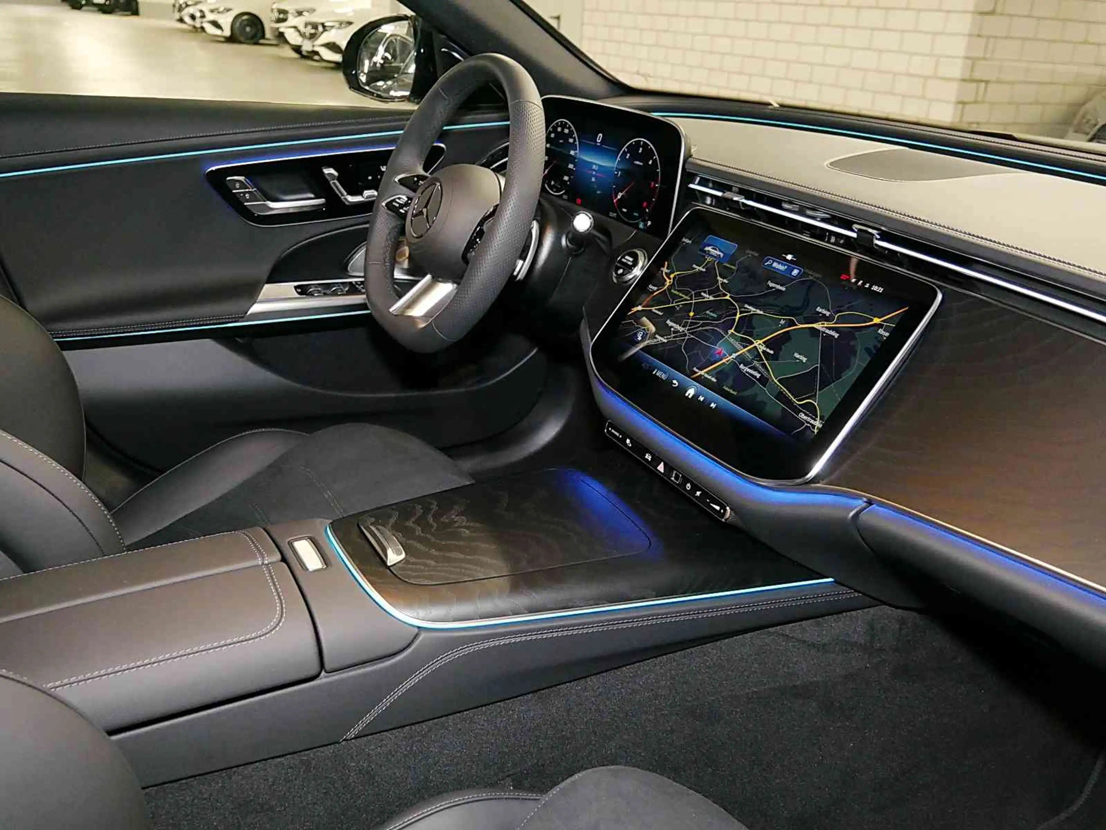 Mercedes-Benz E 450 d 4M Limo AMG+DIST+360°+NIGHT+WINTER-Pak.+ — photo 5