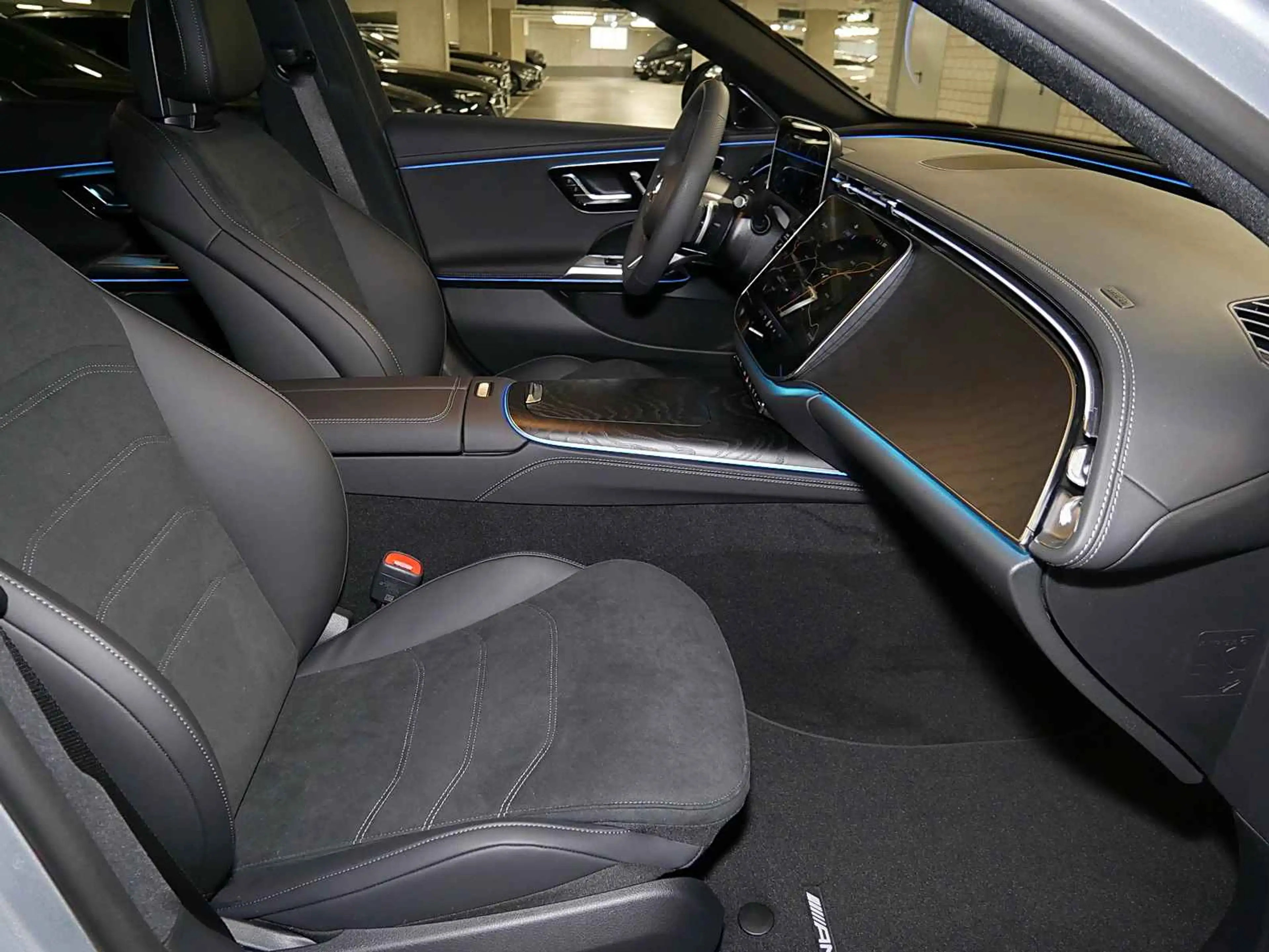 Mercedes-Benz E 450 d 4M Limo AMG+DIST+360°+NIGHT+WINTER-Pak.+ — photo 7
