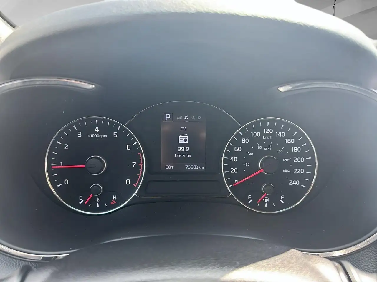 Kia Forte снимка Kia Forte