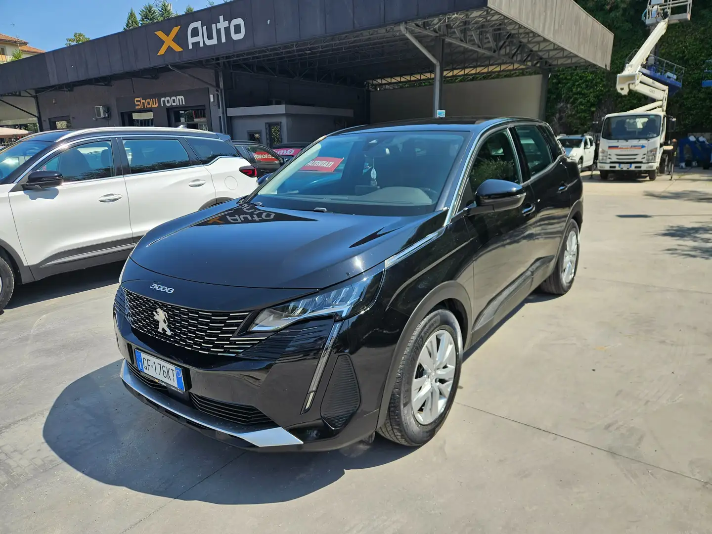 Peugeot 3008 3008 1.5 bluehdi Active Pack Schwarz - 1