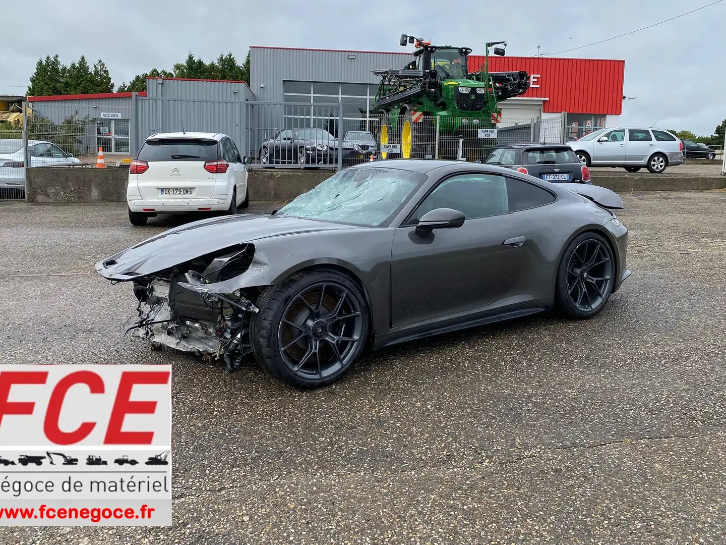 Porsche 911 911/992 4.0i GT3 1er Main  endommagée Grau - 1
