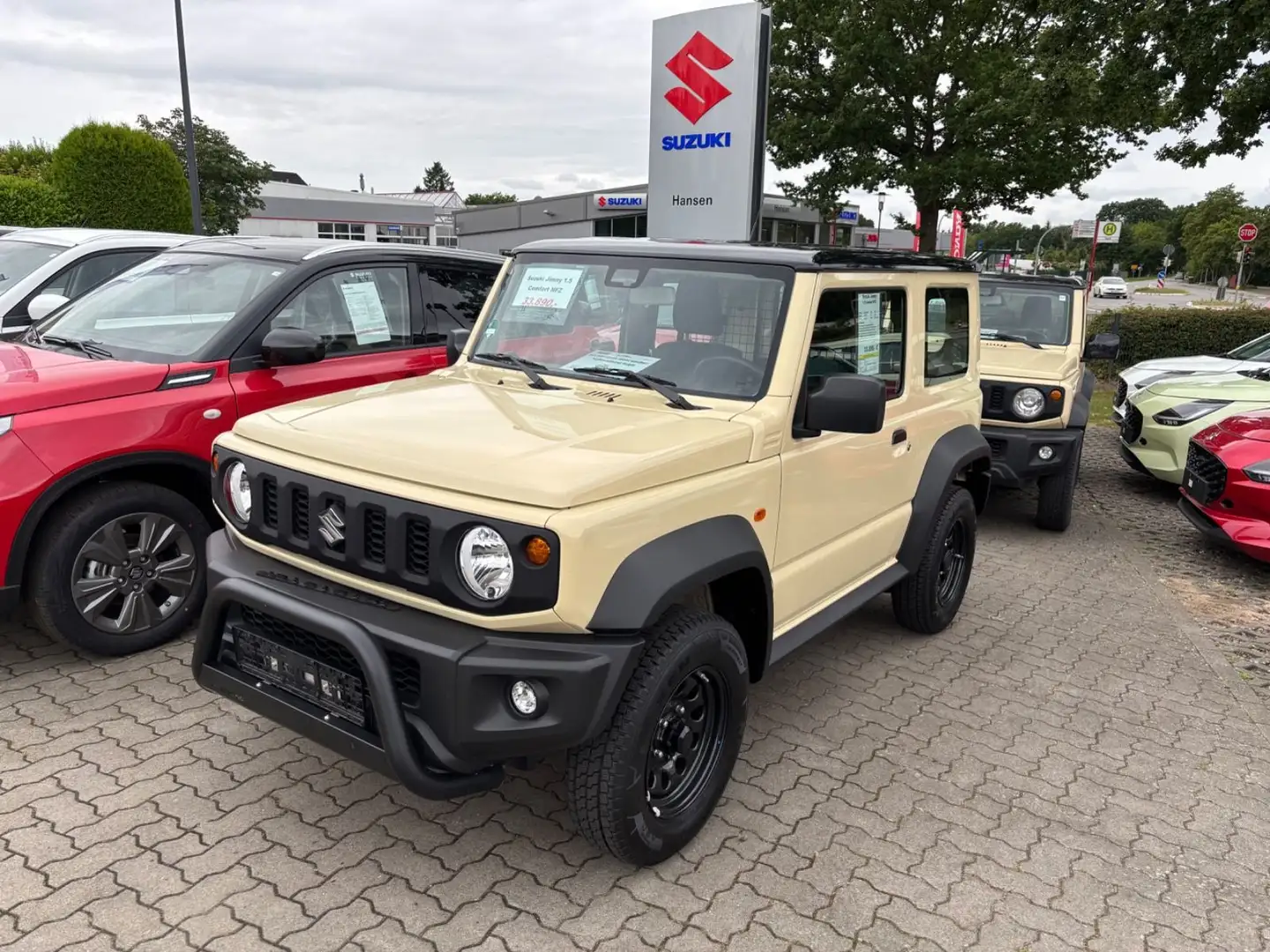 Suzuki Jimny 1.5 Comfort AllGrip NFZ Beige - 1