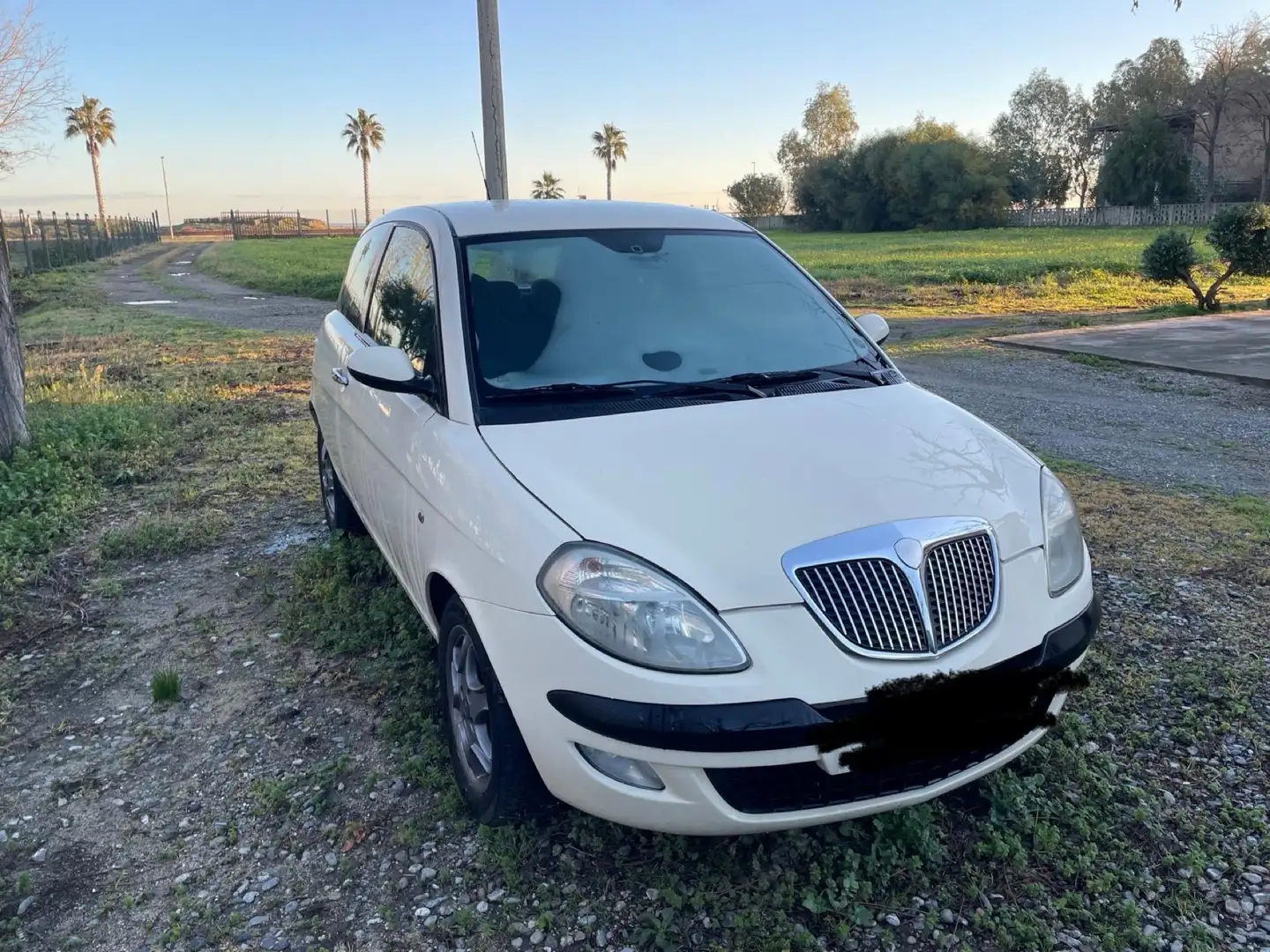 Lancia Ypsilon 1.4 16v Platino - 1