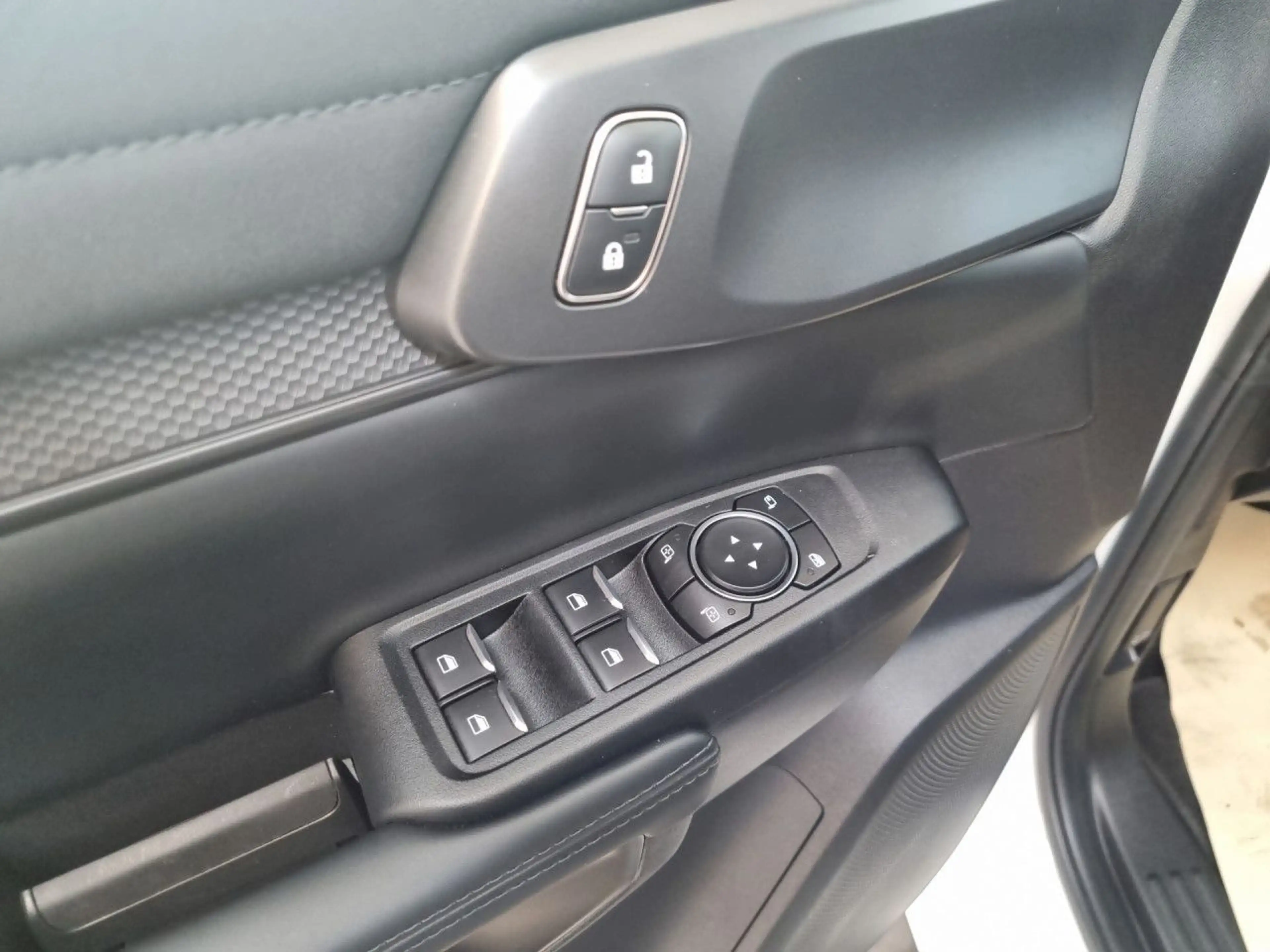 Ford Others Raptor e-4WD Doppelkabine Bluetooth Navi LED Klima — photo 12