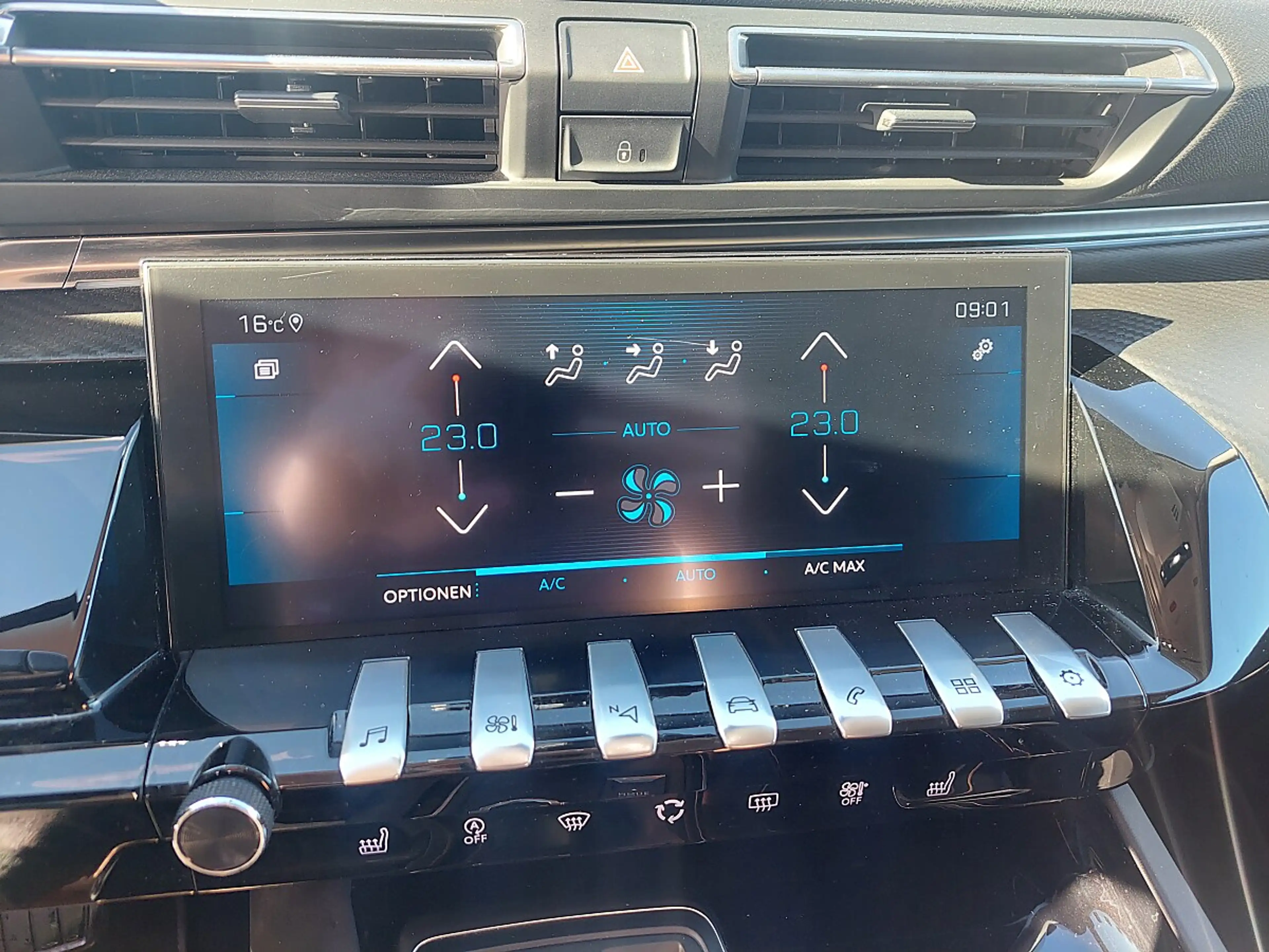 Peugeot 508 1,6 PureTech 180 EAT8 S&S Allure Aut. — photo 15