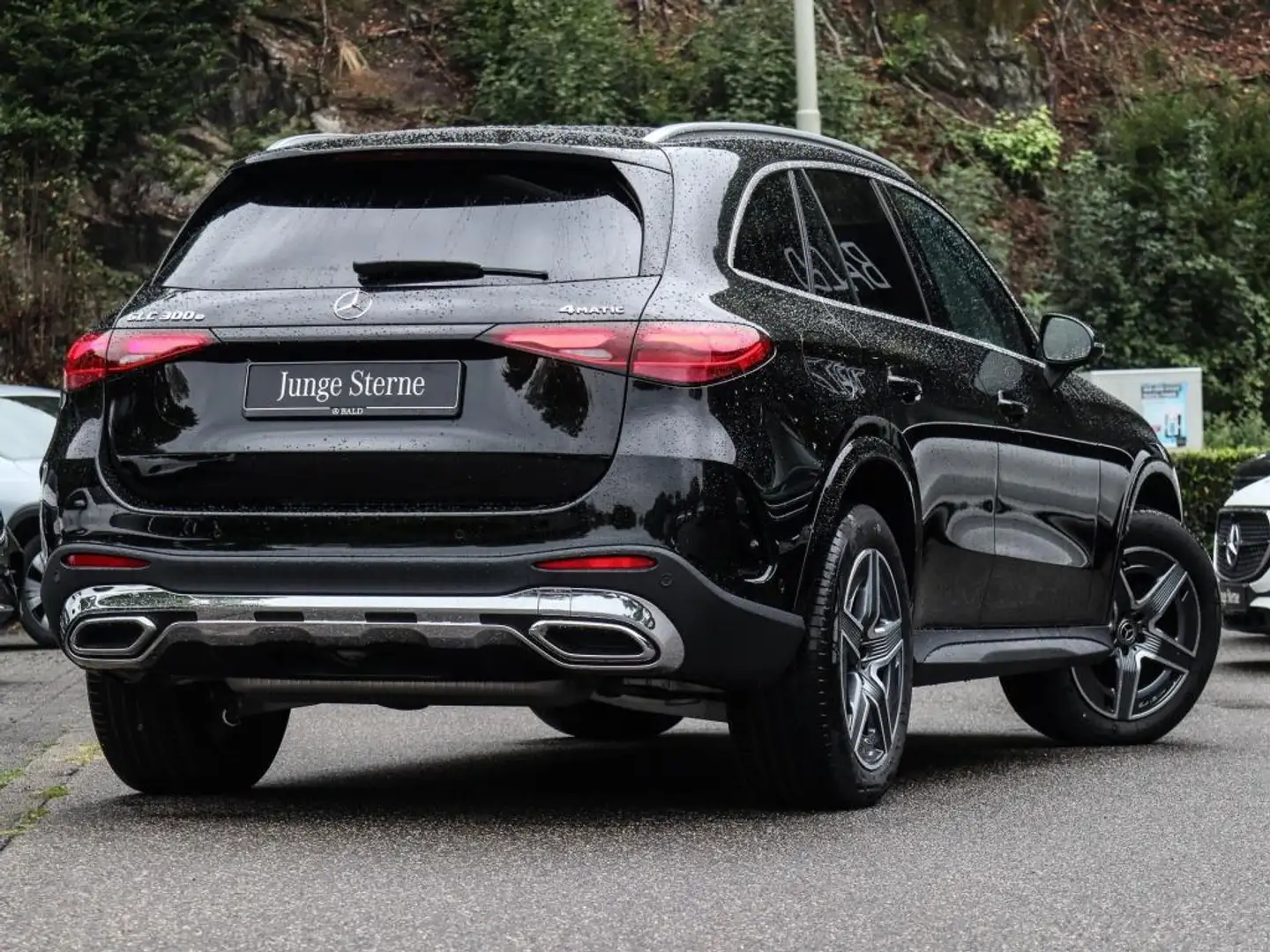 Mercedes-Benz GLC 300 e 4M AMG-Sport/Panp/AHK/Memo/Totw/LED/19 Nero - 2