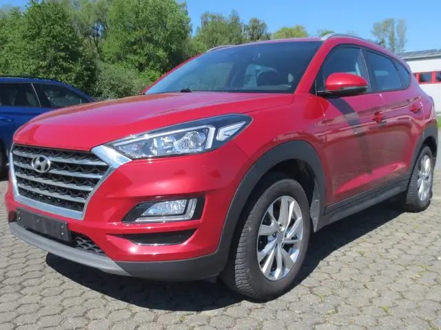 Hyundai TUCSON 1.6 CRDi Trend 2WD *NAVI/KAMERA/SITZHZG*