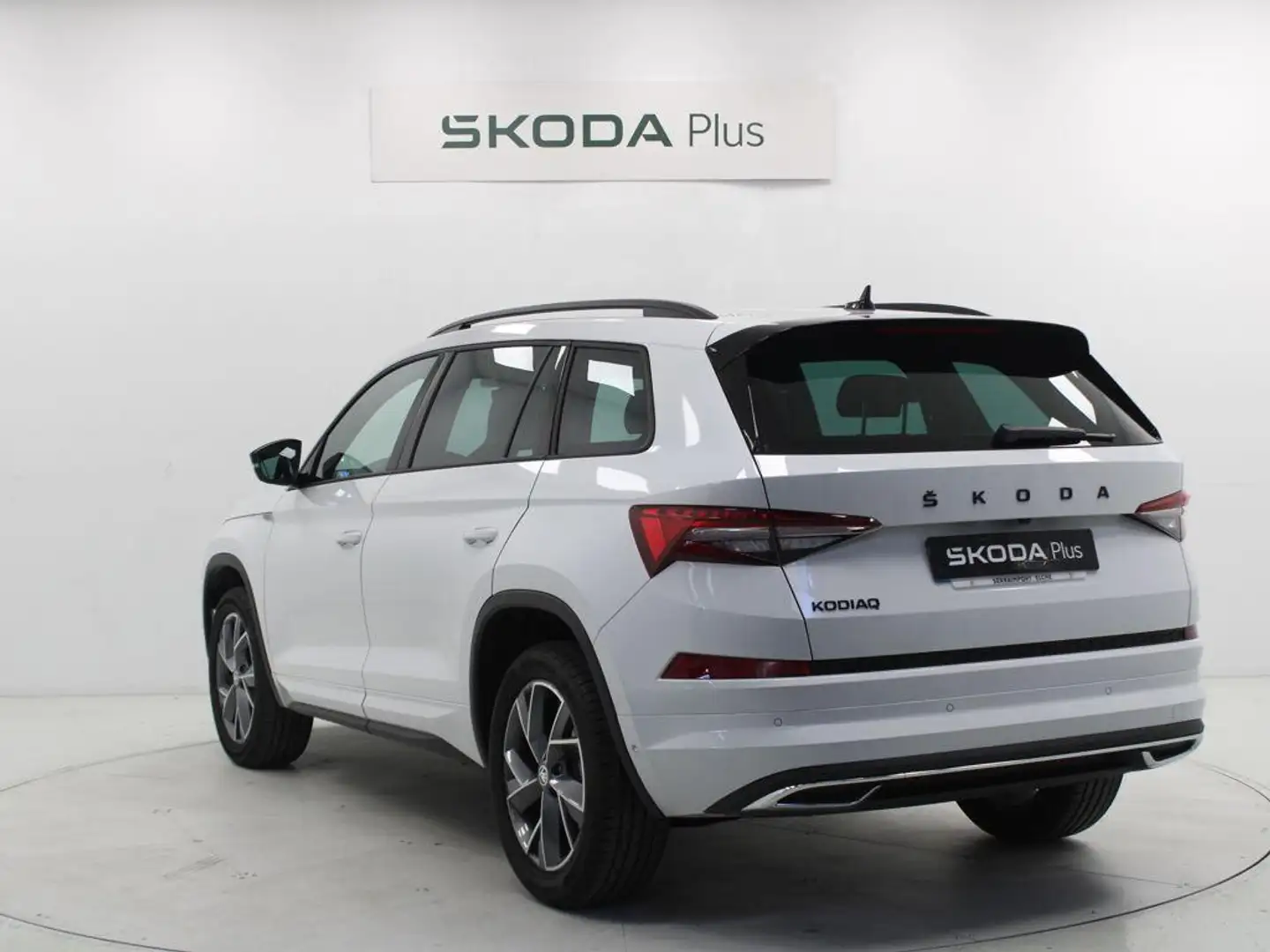 Skoda Kodiaq 1.5 TSI Sportline 4x2 DSG 110kW Blanc - 2