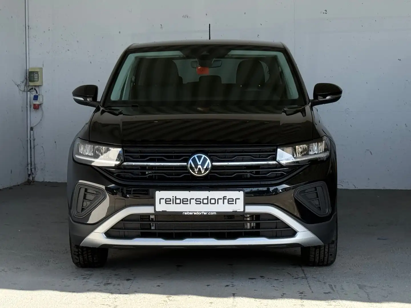 Volkswagen T-Cross 4Me TSI Schwarz - 2