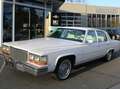 Cadillac Fleetwood Fleetwood Brougham Blanc - thumbnail 1