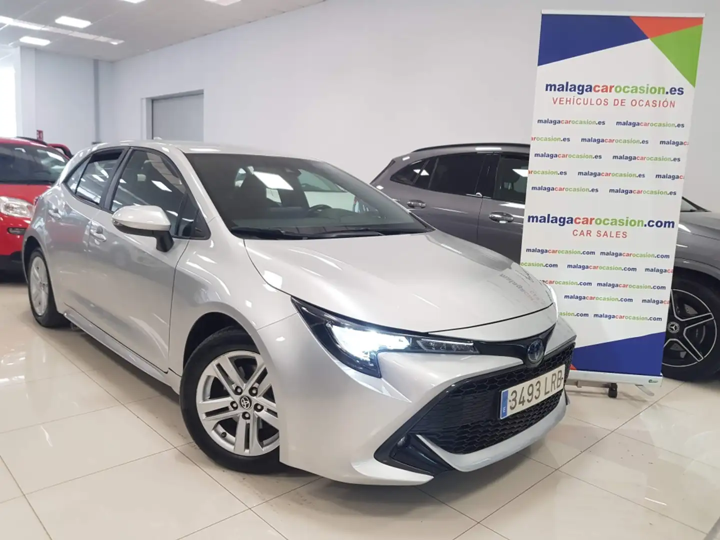 Toyota Corolla 125H Active Tech Plateado - 1