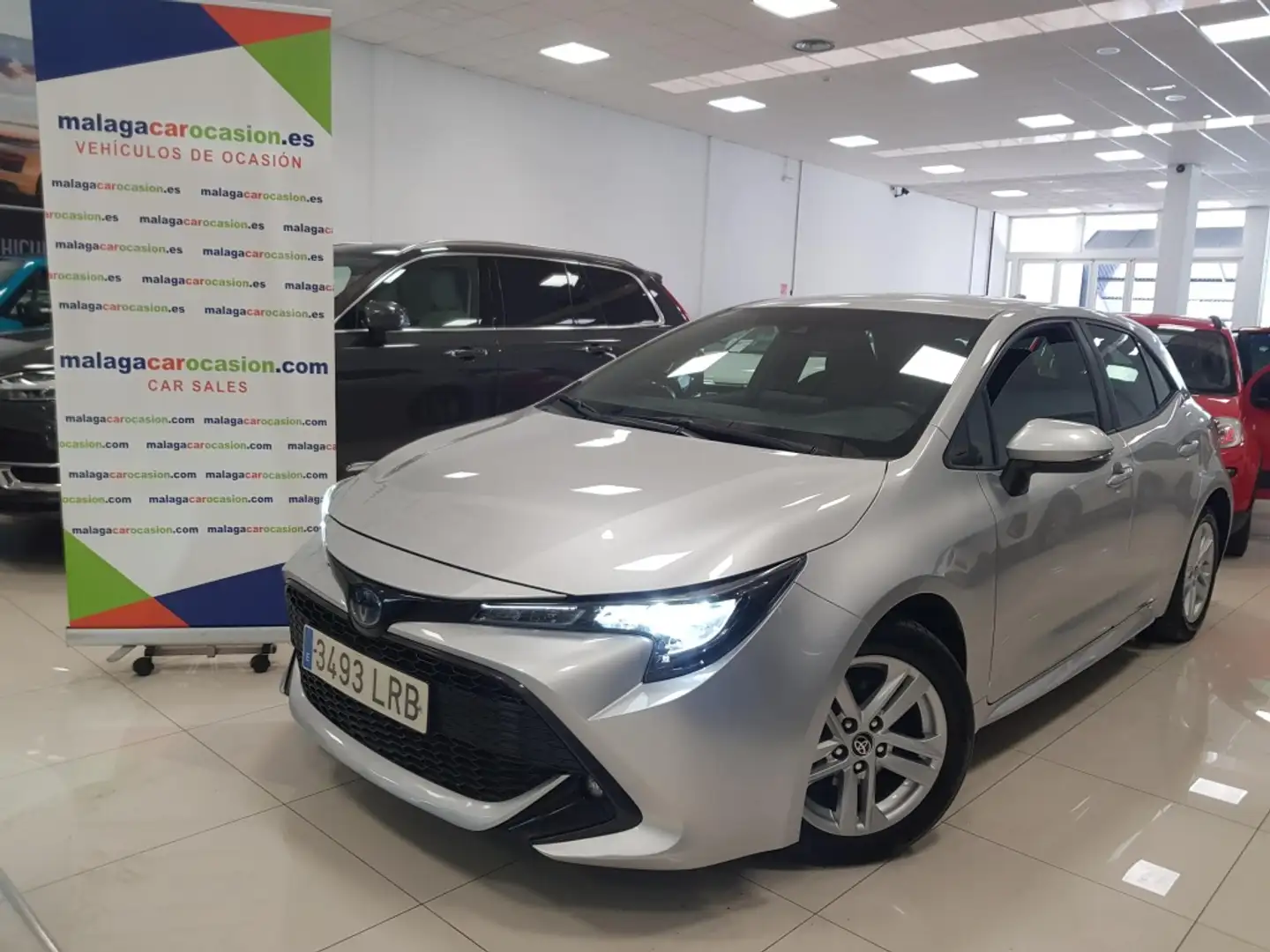 Toyota Corolla 125H Active Tech Plateado - 2