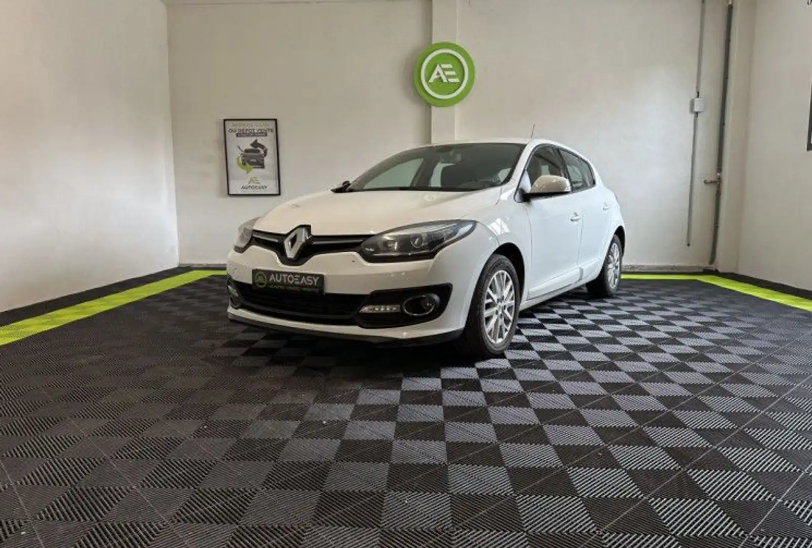 Renault Megane 1.2 TCe Stop&amp;Start Energy eco² / Moteur Echange Standard Blanc - 1