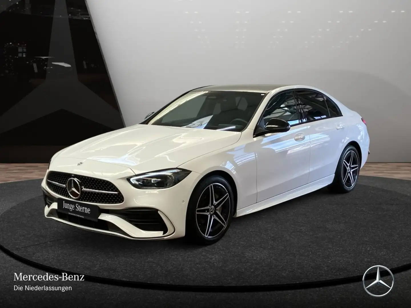 Mercedes-Benz C 200 AMG+NIGHT+PANO+KAMERA+KEYLESS+9G Wit - 2