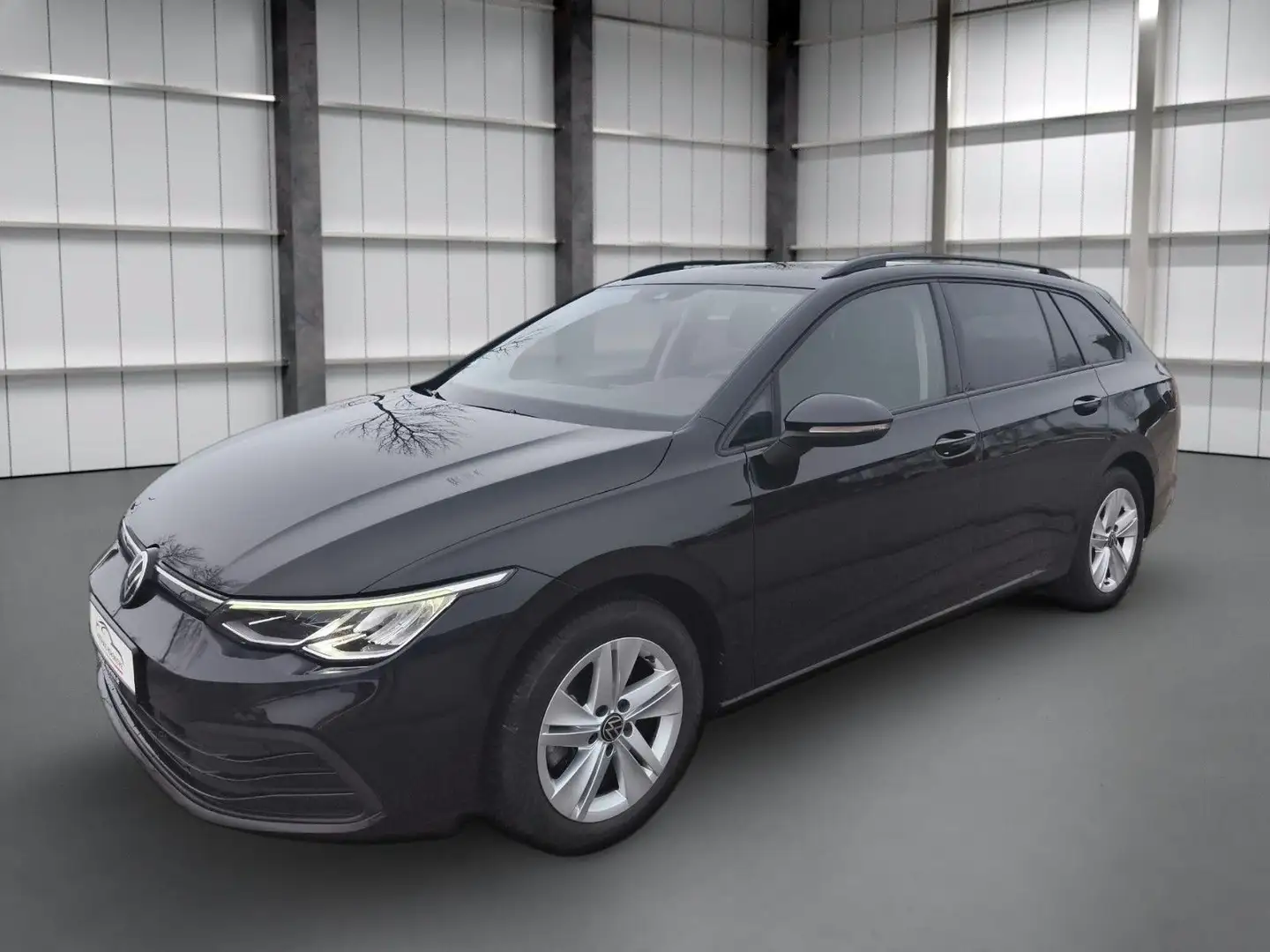 Volkswagen Golf VIII Var Life ACC NAVI LED DAB  APP MASSAGE Schwarz - 2