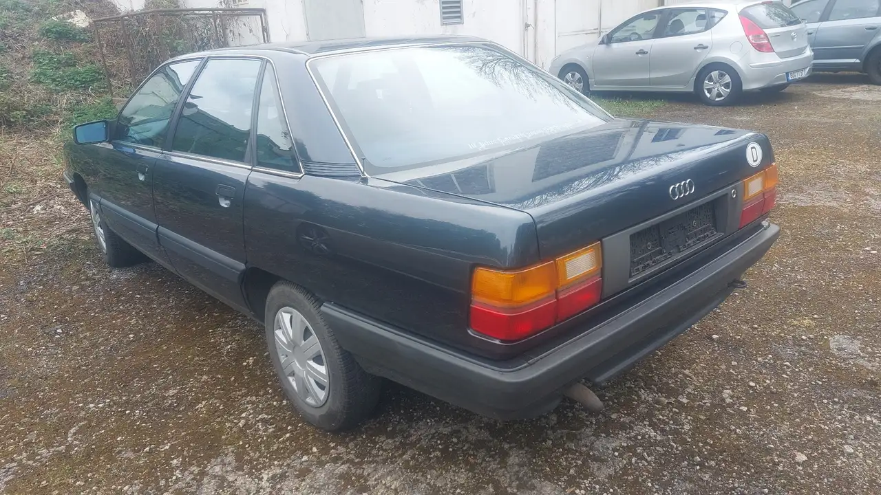 Audi 100 C3 (Typ 44) Oldtimer (vollverzinkt), foto 4